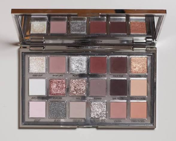 HUDAMOJI ICY NUDE eye shadow pallet