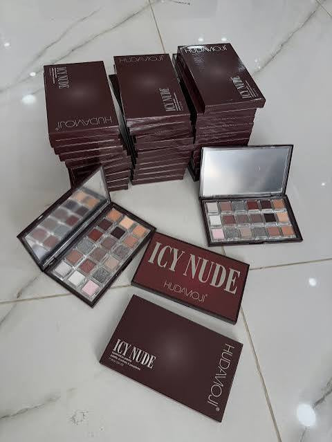 HUDAMOJI ICY NUDE eye shadow pallet